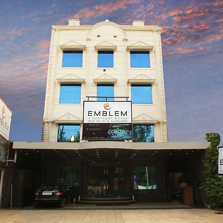 Emblem Hotel Sector 14 Gurgáon Exteriér fotografie