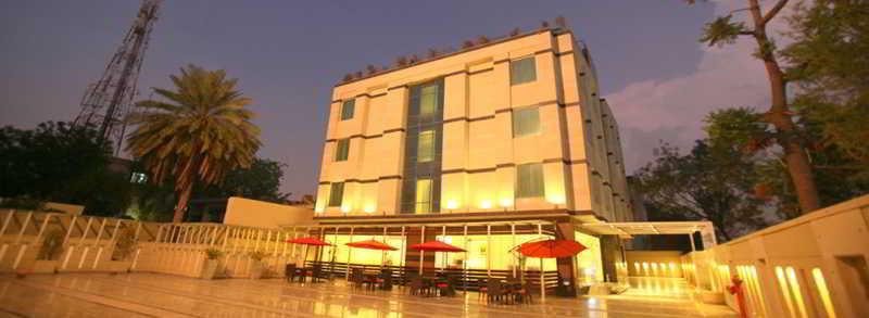 Emblem Hotel Sector 14 Gurgáon Exteriér fotografie